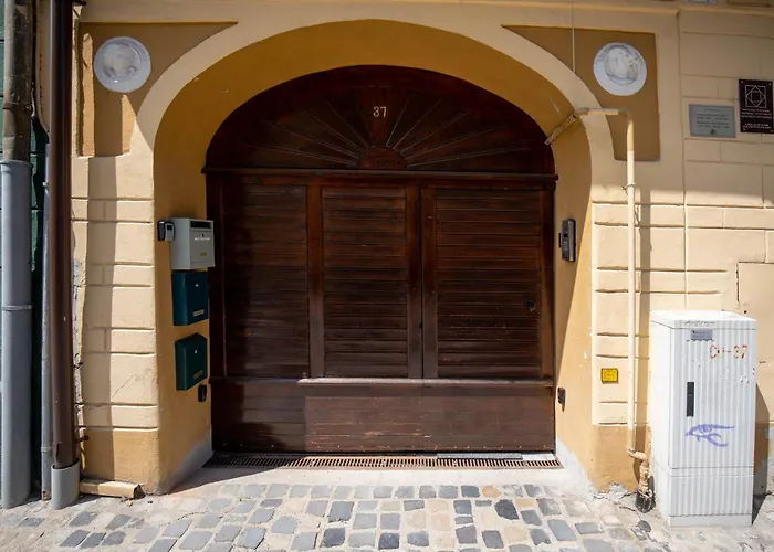 Apartment Max Brasov